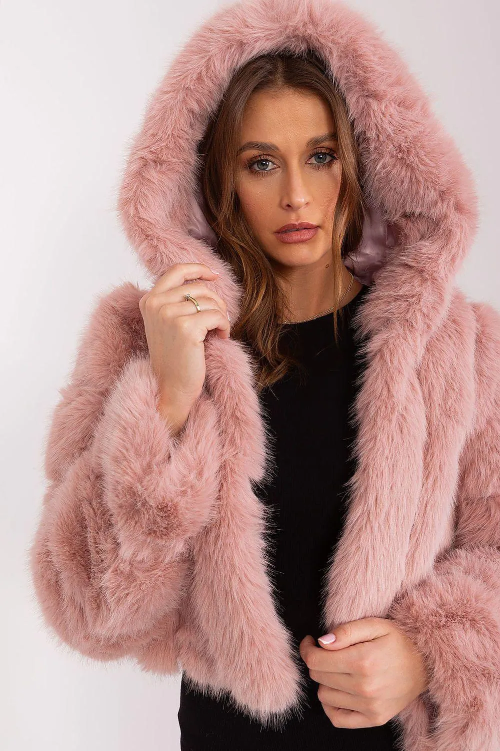 Chic Faux-Fur Women's Transition Coat