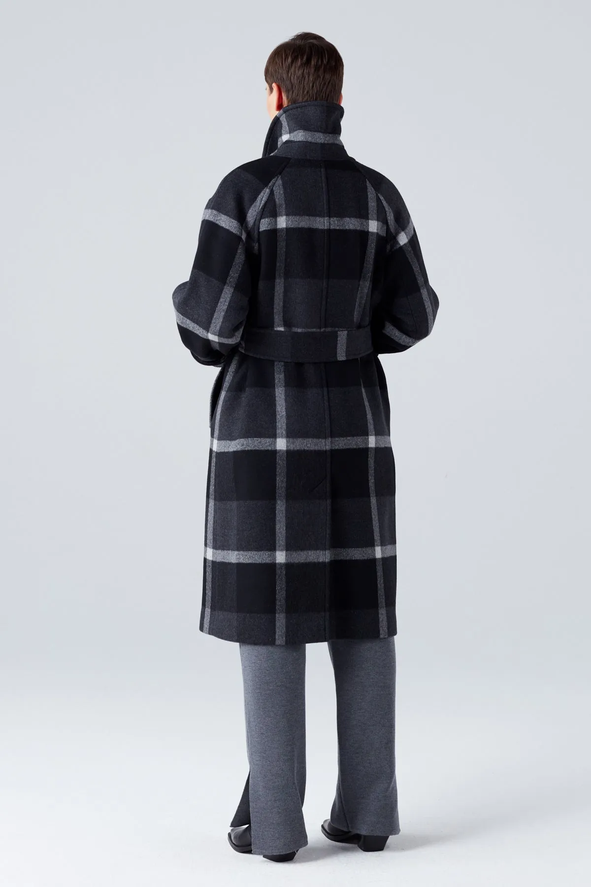 CITY WOOL COAT IN CHECKS