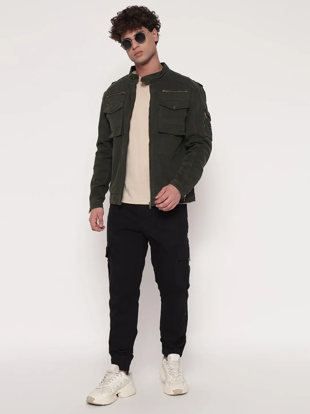 GREEN UTILITY JACKET.