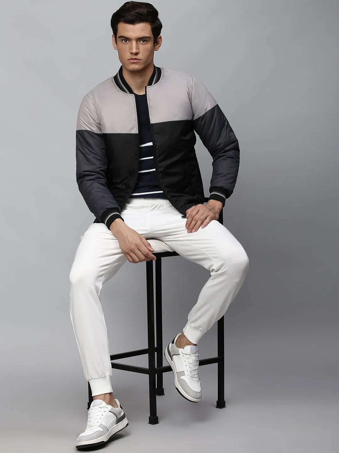 Men's Grey Regular Fit Winterwear Bomber Jacket